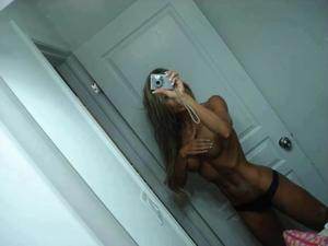 Carina, 22, Georgia local dating profile photo