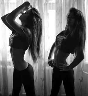 Adult dating profile photo of April (24) in Louisville, KY