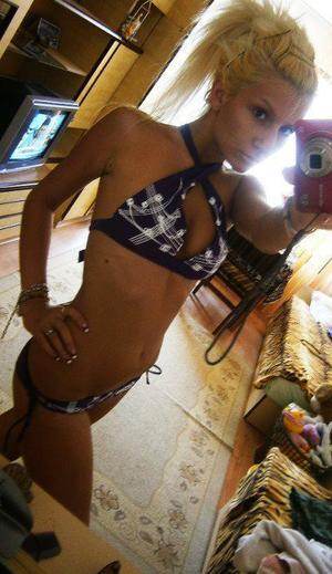 Dating profile image of Nayeli, age 18, Tennessee