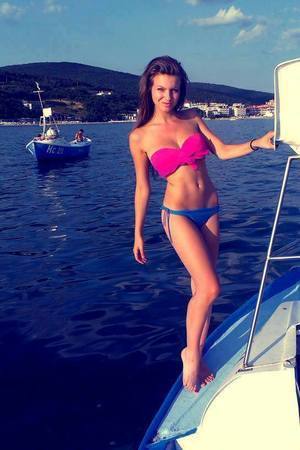 Tiera (28) in North Carolina | No-Strings Adult Dating