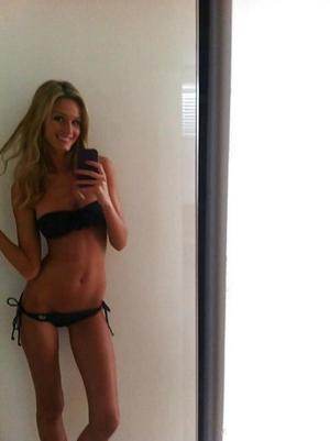 Photo of Cydney (27) from Bowling Green, KY dating profile