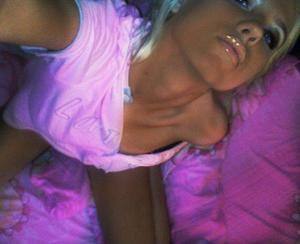 Shauna (26) in New York | No-Strings Adult Dating