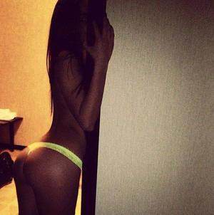 Photo of Melinda (23) from Pittsburgh, PA dating profile