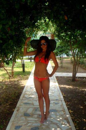 Photo of Amya (21), adult profile in Pleasant Valley, WV