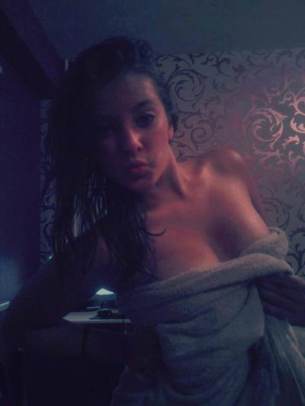 Adult dating profile photo of Ana (26) in Vancouver, BCO