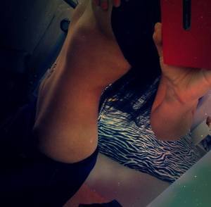 Meet Destiny (19) from Nebraska | NSA Casual Encounters