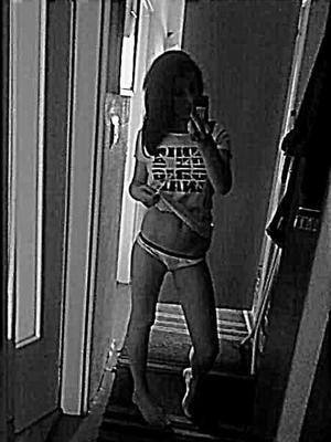 Kamryn (22) in Illinois | No-Strings Adult Dating