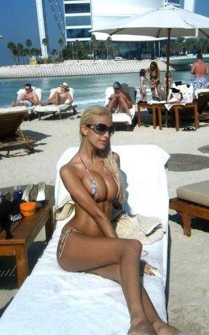 Clarissa (29) in California | No-Strings Adult Dating