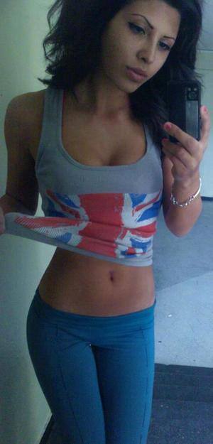 Abbigail (27) in West Virginia | No-Strings Adult Dating