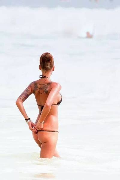 Eden, 18, Texas | No Commitment Dating Profile