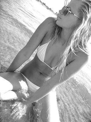 Connect with Nia (30) | Ontario NSA Hookups