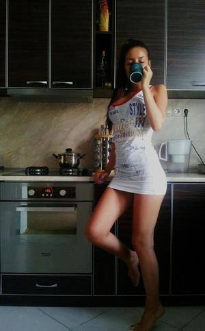 Litzy, 29, Wyoming | No Commitment Dating Profile