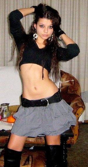 Danielle (28) in Tennessee | No-Strings Adult Dating