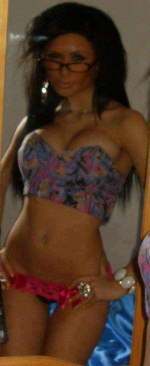 Briana, 18, Tennessee | No Commitment Dating Profile