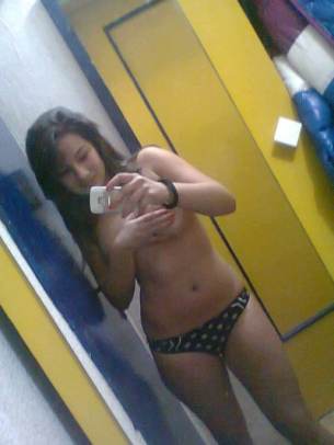 Adult dating profile photo of Octavia (19) in Los Angeles, CA