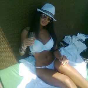 Leila (26) in California | No-Strings Adult Dating