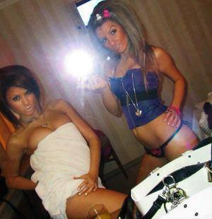 Helena (19) in Tennessee | No-Strings Adult Dating