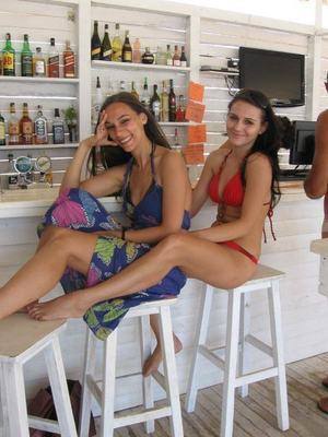 Jenna (18) in Washington | No-Strings Adult Dating