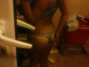 Adult dating profile photo of Larissa (24) in Victorville, CA