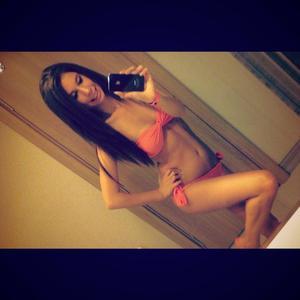 Latashia from Texas is looking for adult webcam chat
