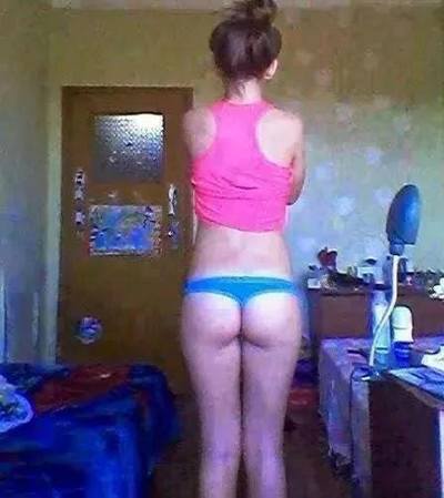 Kenya from  is looking for adult webcam chat
