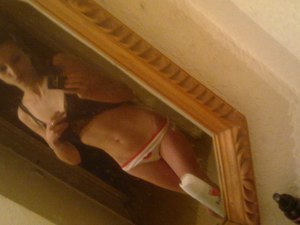 Dyan from Lisbon Falls, Maine is looking for adult webcam chat