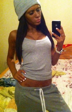 Carole from Louisville, Mississippi is looking for adult webcam chat