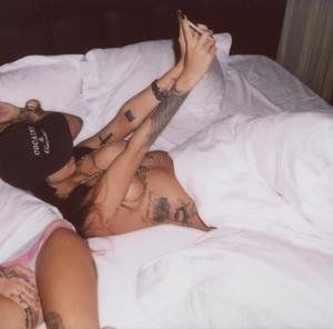 Looking for girls down to fuck? Angelina from Maine is your girl